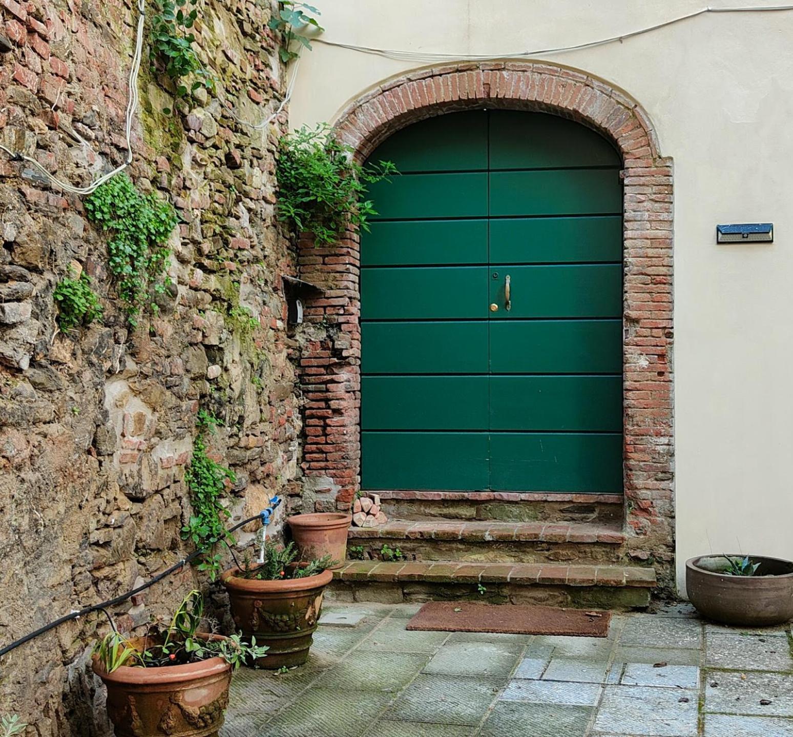 Il Patio Apartment Arezzo Luaran gambar